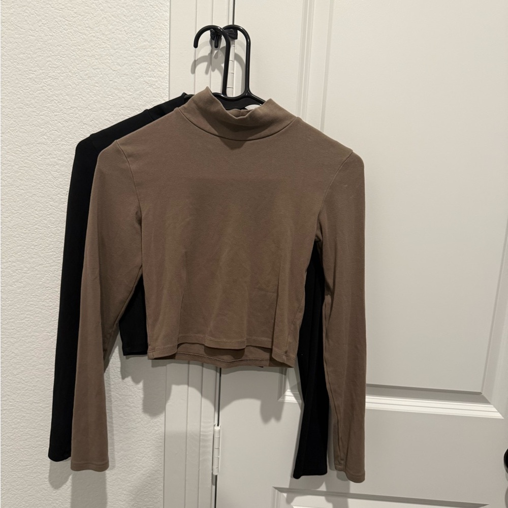 Zara Black and Tan Long Sleeve Mock Tops - Picture 2 of 3